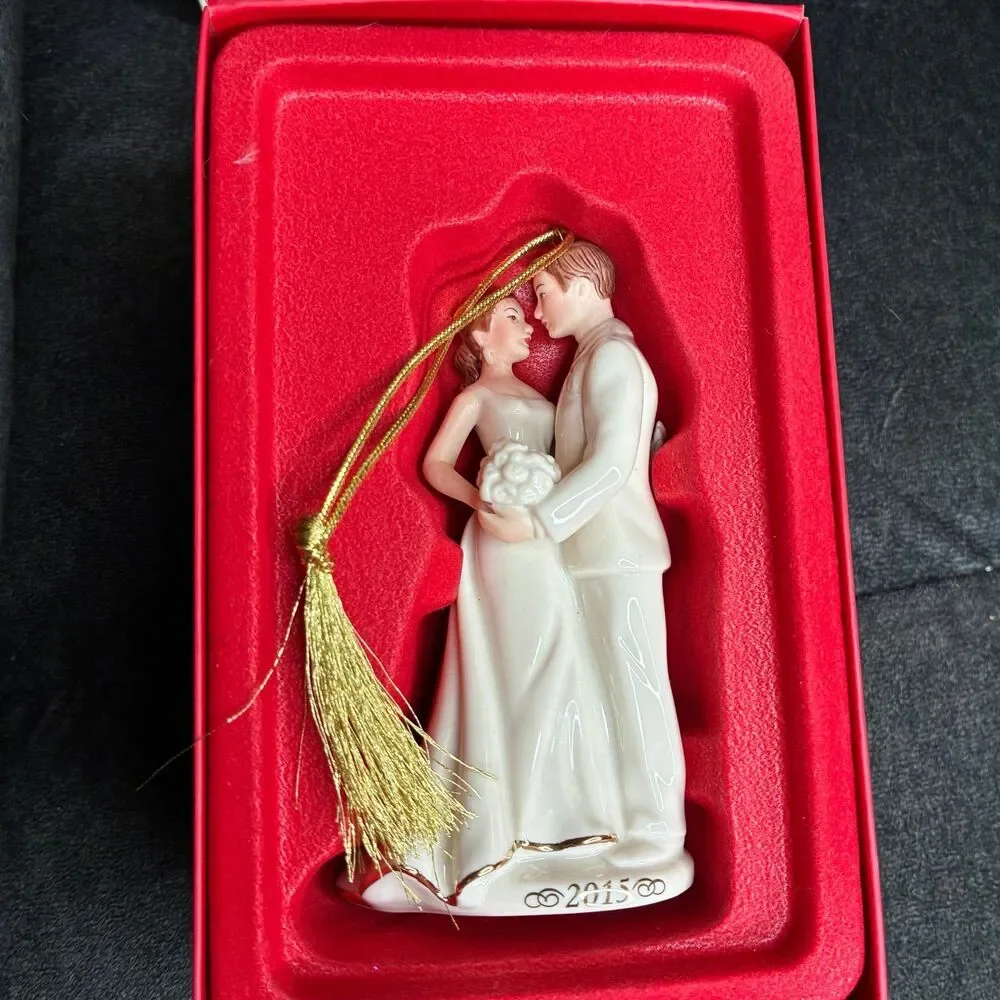 Lenox 2015 Annual Always & Forever Bride & Groom Porcelain Ornament Cake Topper